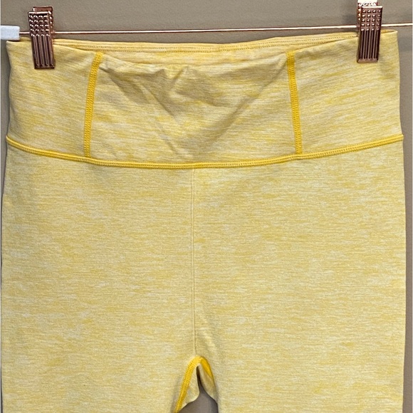 Calia high rise full length leggings in yellow - Picture 4 of 5